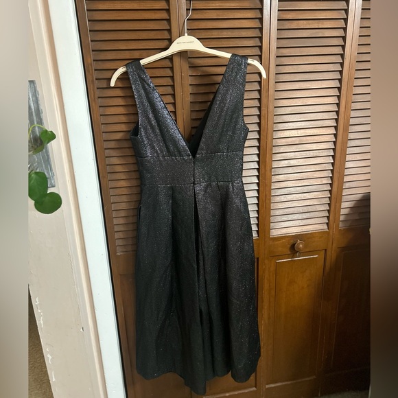 Cynthia Rowley Dree Jumpsuit in Metallic Charcoal - Size 6 - Picture 6 of 13